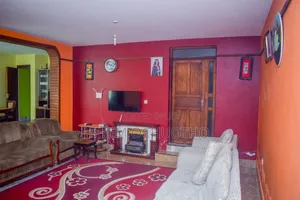 5bdrm Maisonette in Olenairi for sale