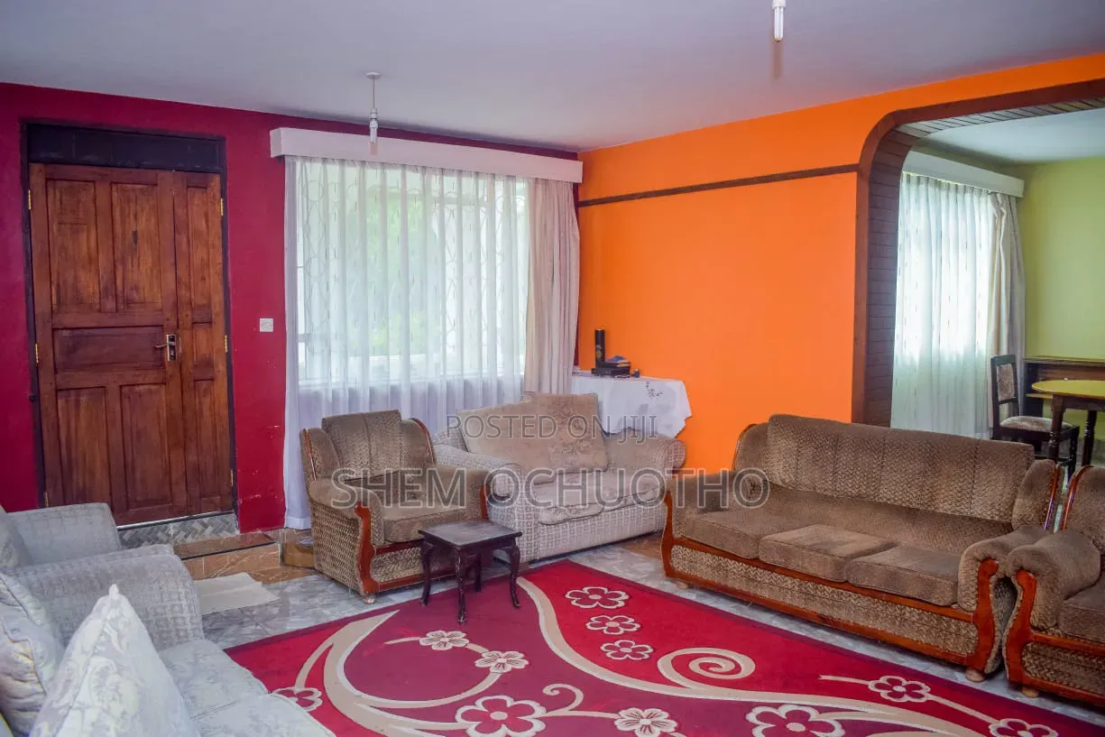 5bdrm Maisonette in Olenairi for sale