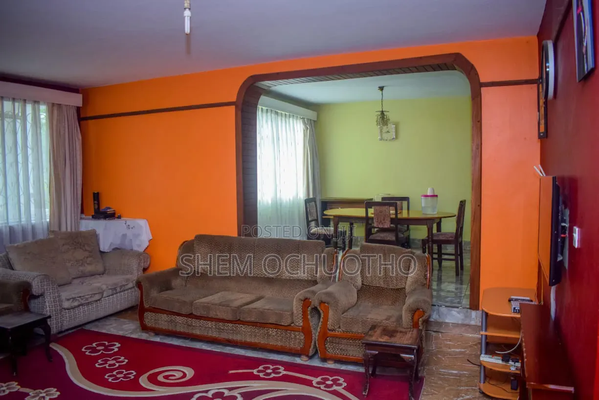 5bdrm Maisonette in Olenairi for sale