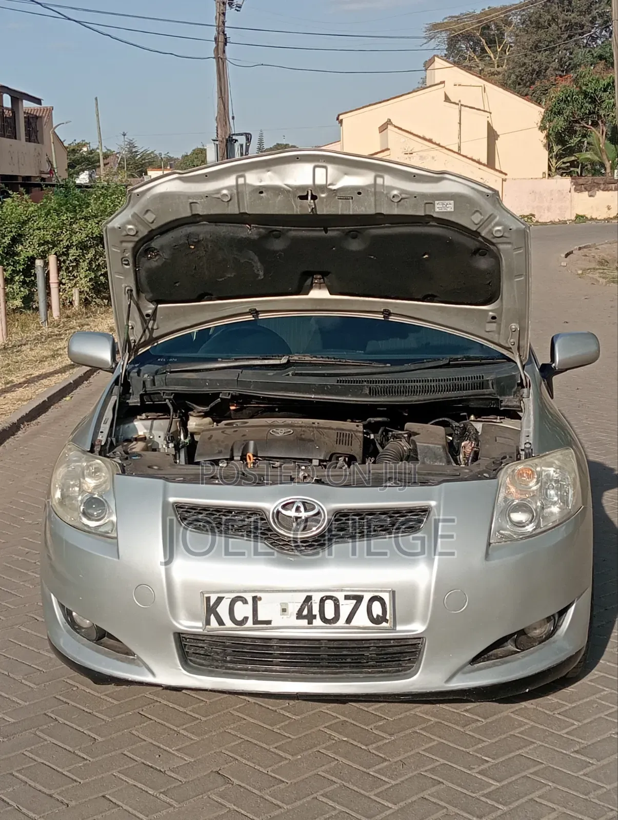 Toyota Auris 2010 Silver