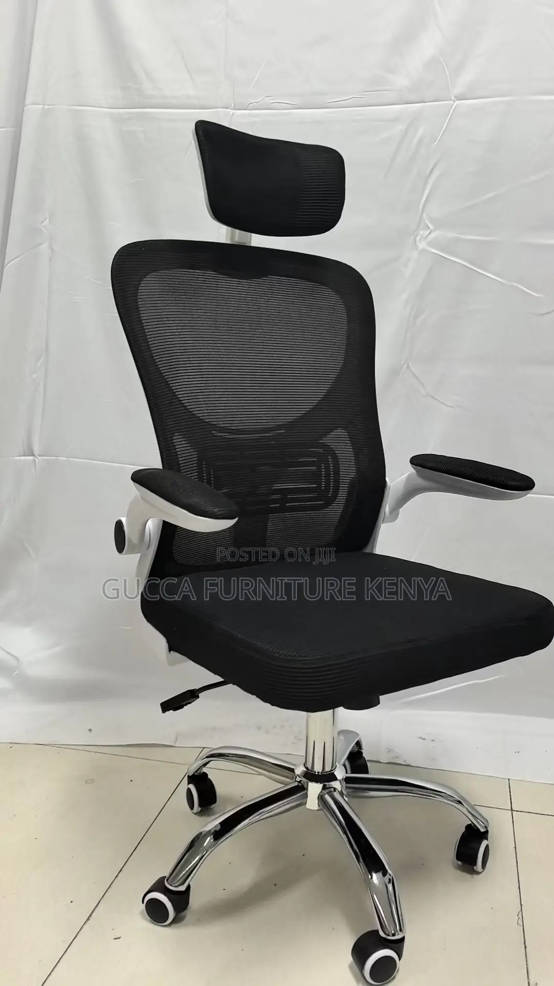Modern Ergonomic Secretary Mesh Seat.
