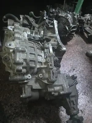 MR20 4x4 Gearbox Nissan Xtrail ,Dualis