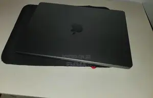 Laptop Apple MacBook Pro 2021 M1 32GB Apple M1 SSD 512GB