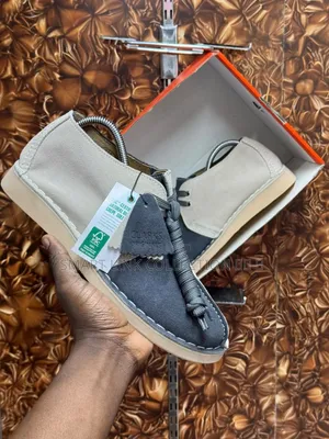 *Clarks Originals Double Colored