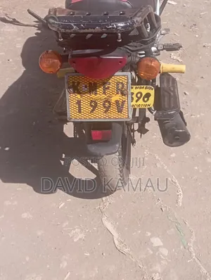 Bajaj Boxer 150 UG 2021 Red
