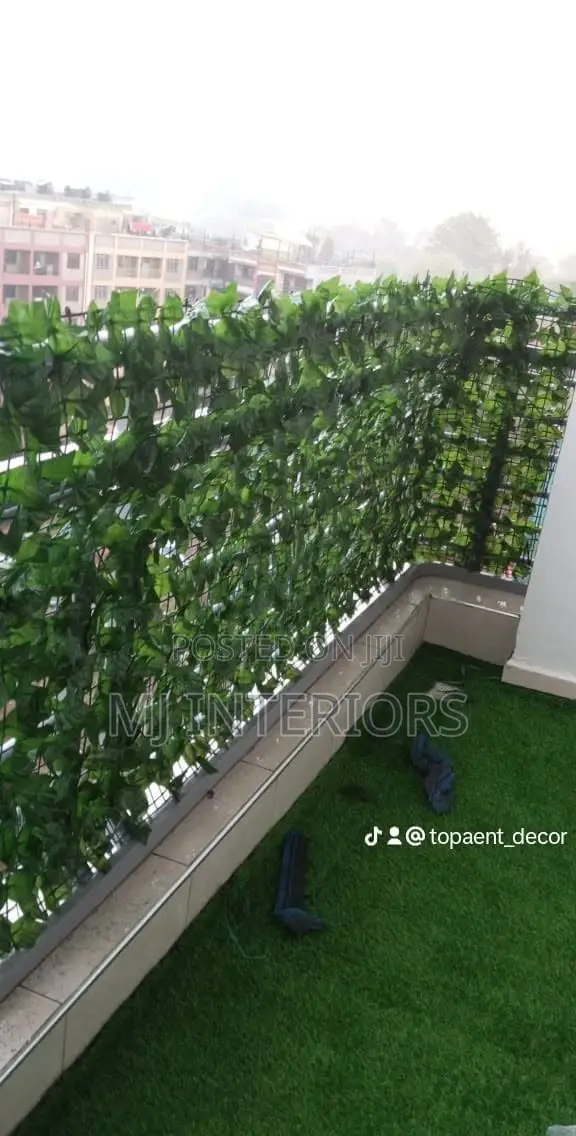 Dense Artificial Privacy Fence Roll for Home and Outdoor Privacy