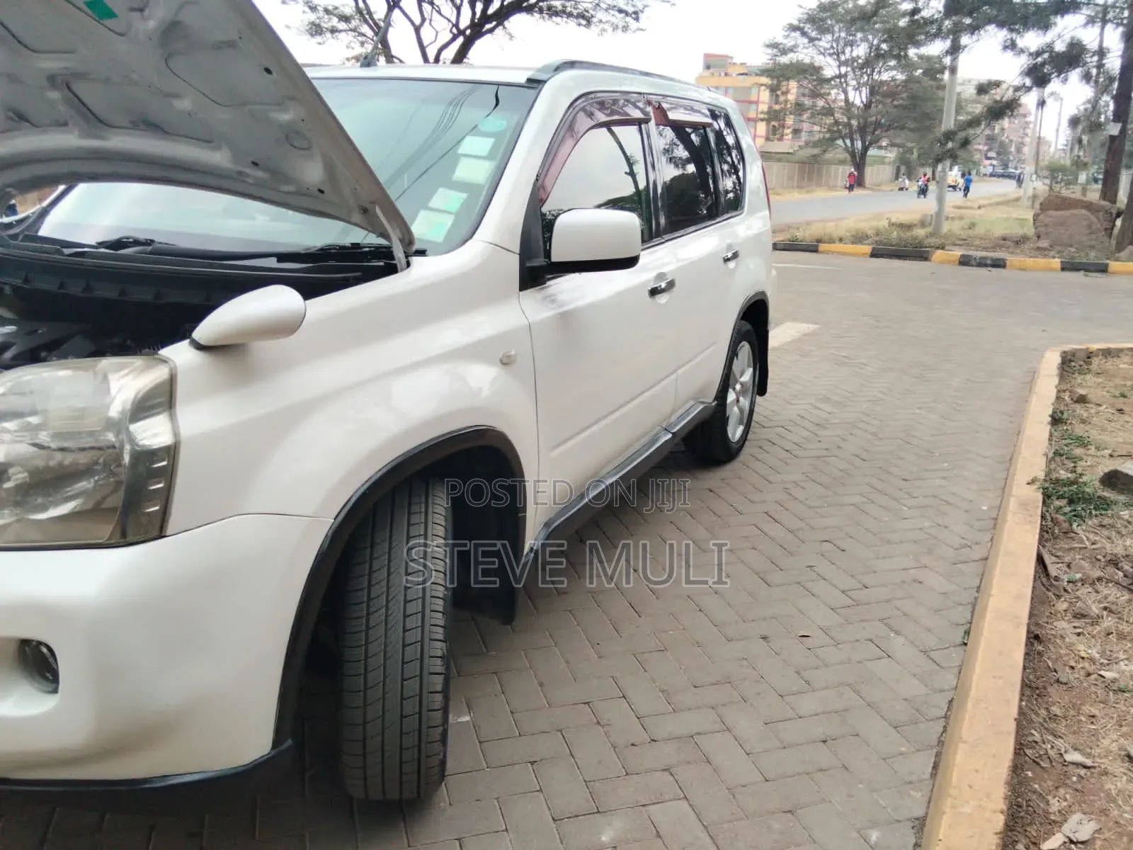 Nissan X-Trail 2010 White