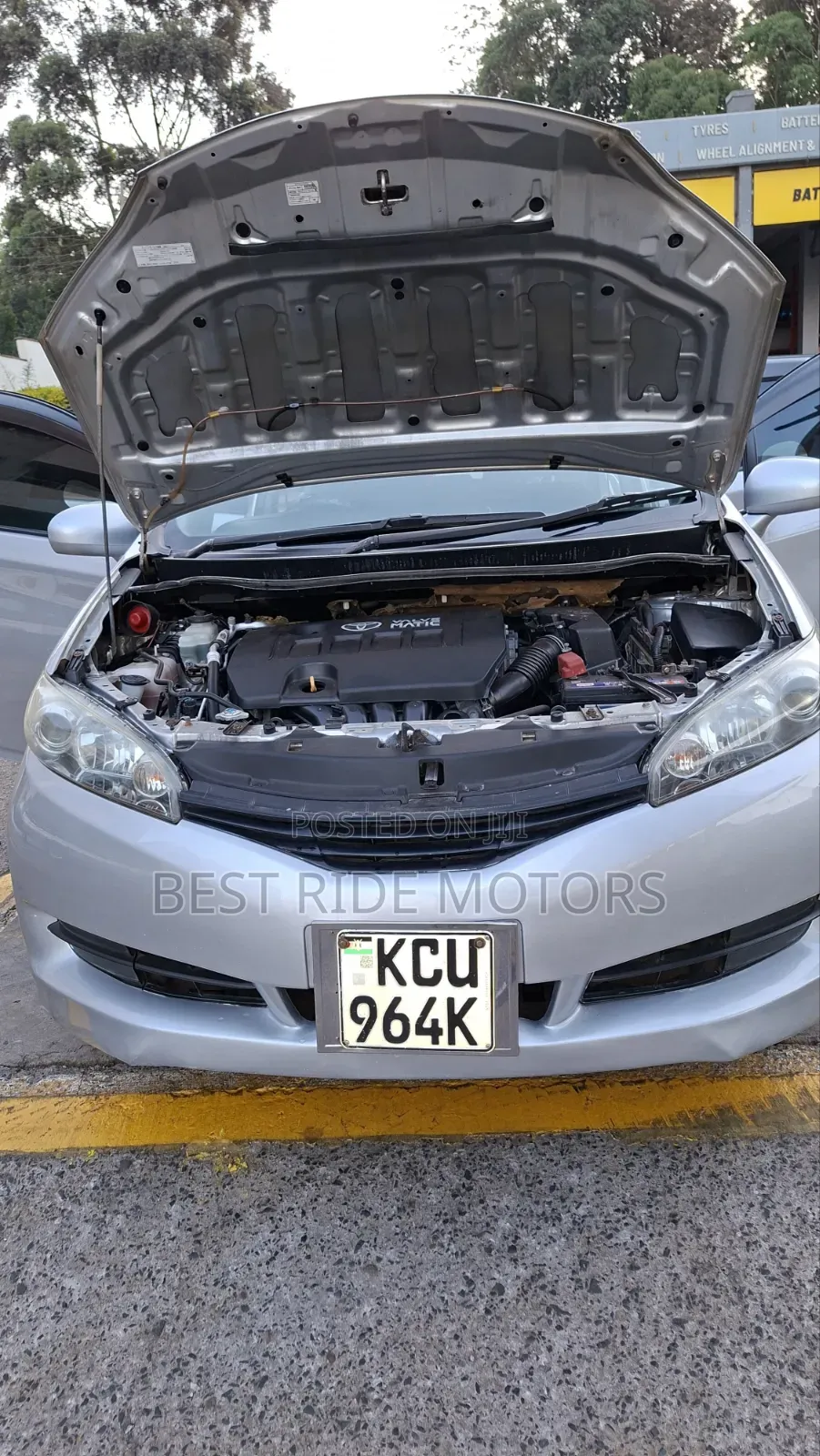 Toyota Wish 2013 Silver