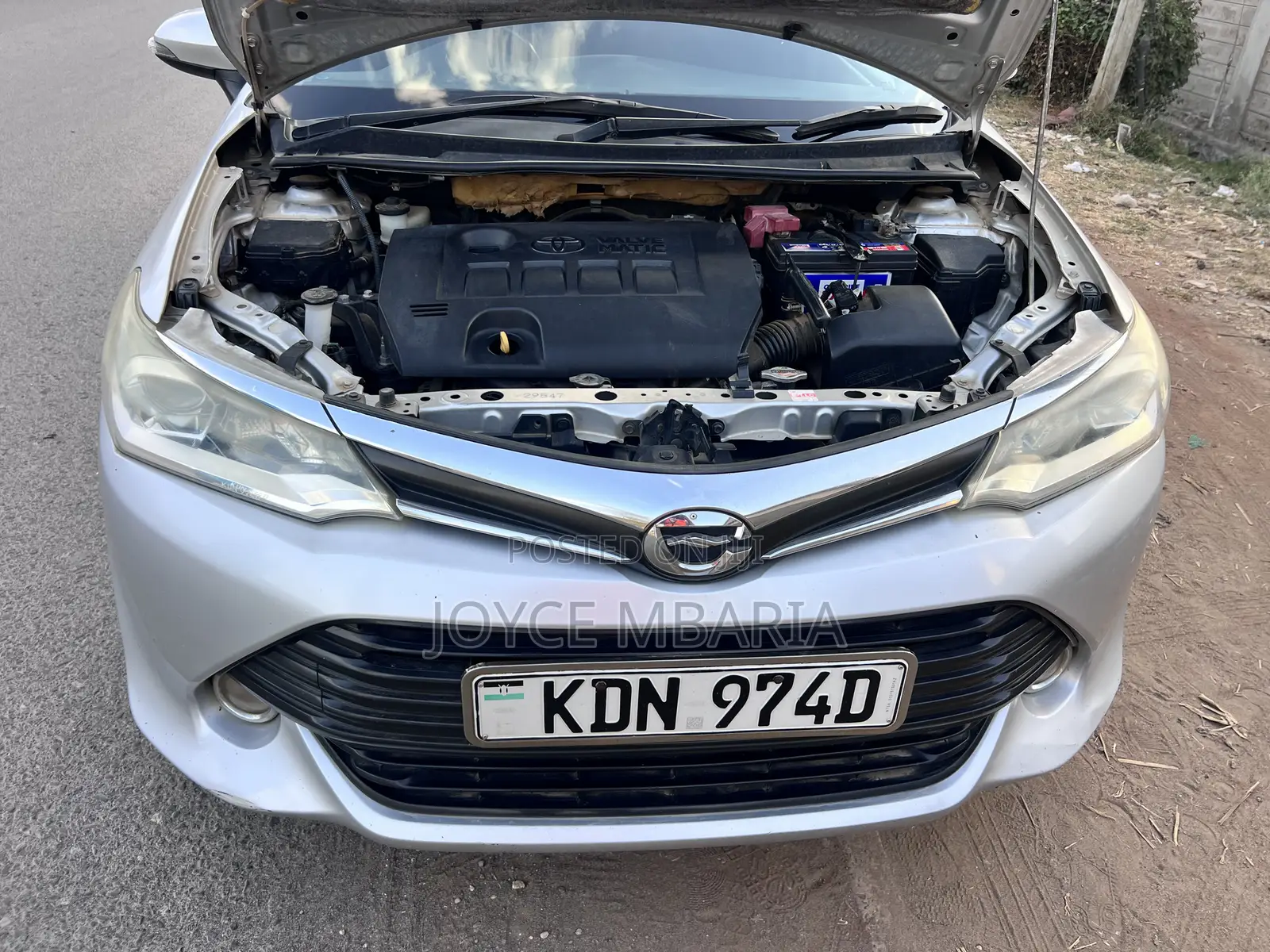 Toyota Corolla Fielder 2016 Silver