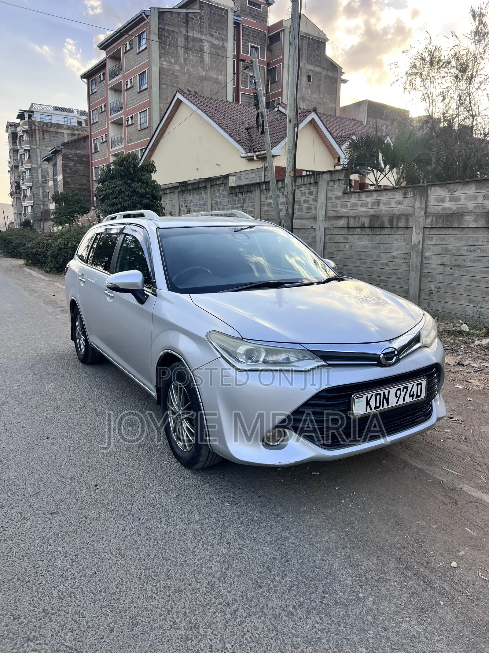 Toyota Corolla Fielder 2016 Silver