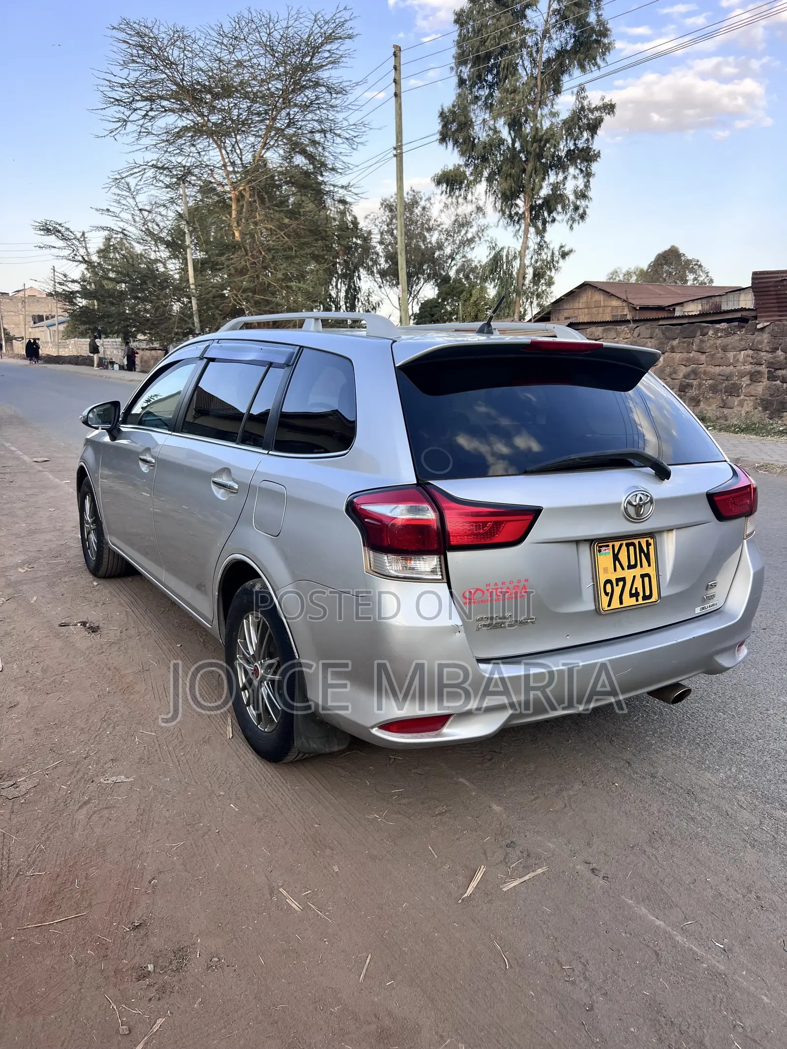 Toyota Corolla Fielder 2016 Silver