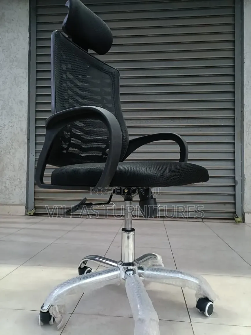 Secretarial Mesh Chair -Nylon Castors