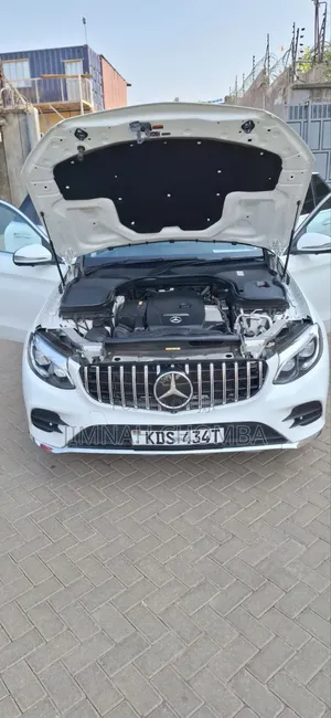 Mercedes-Benz GLC-Class 2017 White