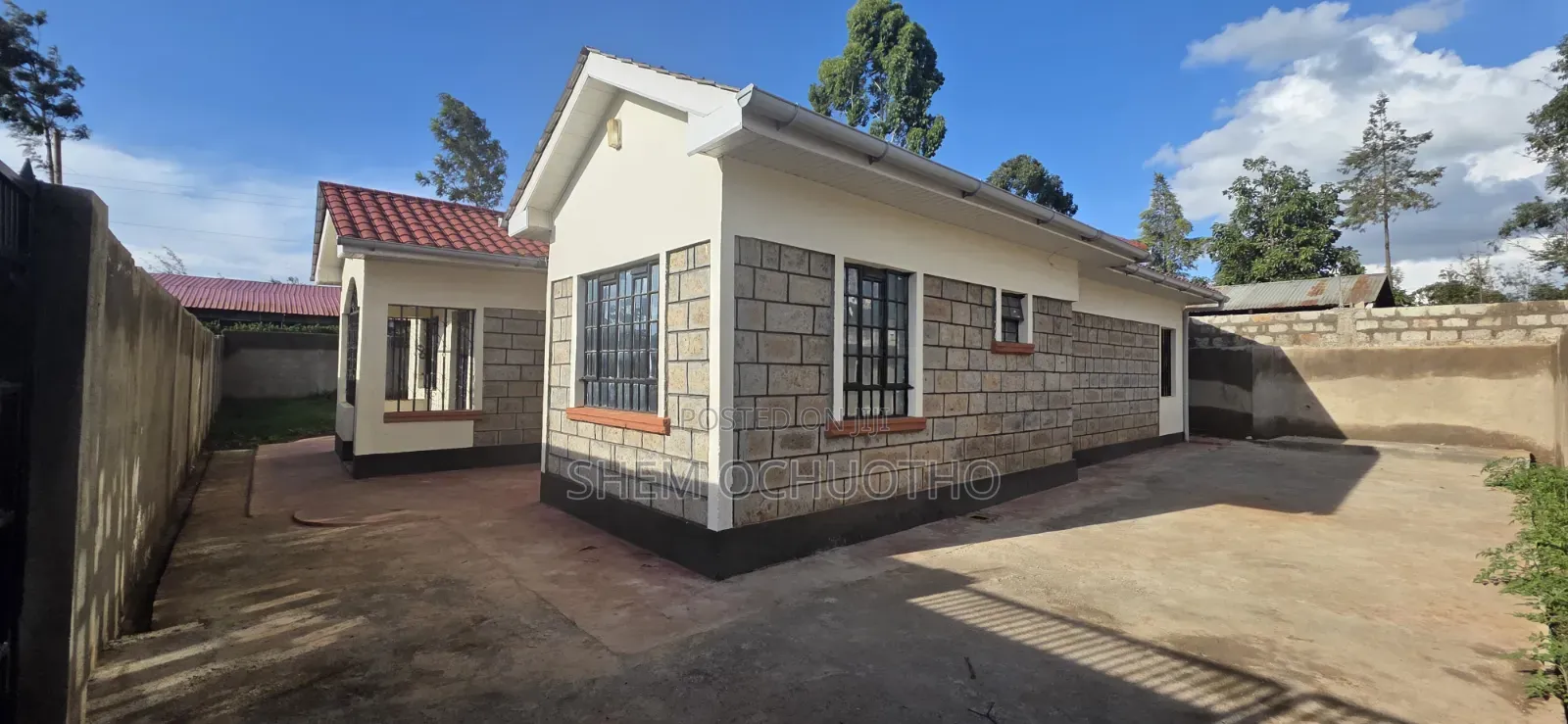 4bdrm Bungalow in Kibiku for sale