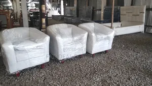Queen Chair