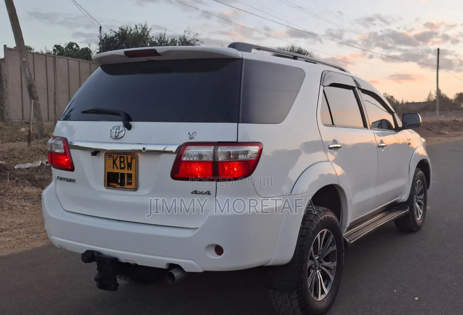Toyota Fortuner 2005 White