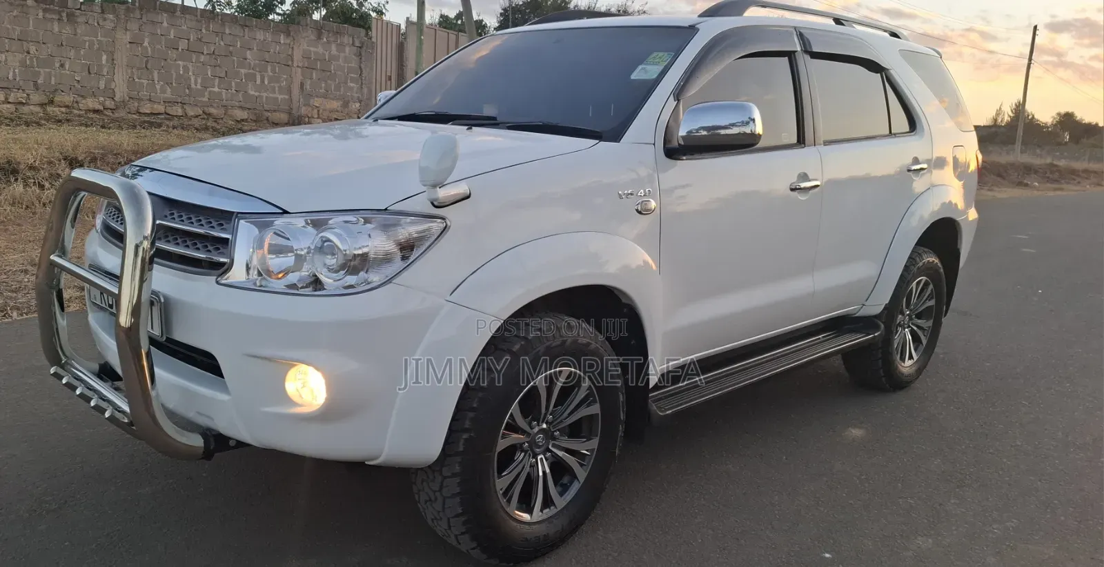 Toyota Fortuner 2005 White