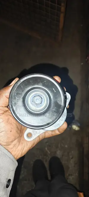 Suzuki Escudo J20a Timing Belt Tensioner