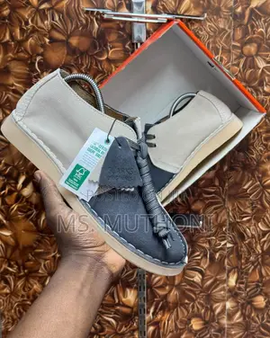 Premium Two-Tone Bank Robber Clark’s 40-45