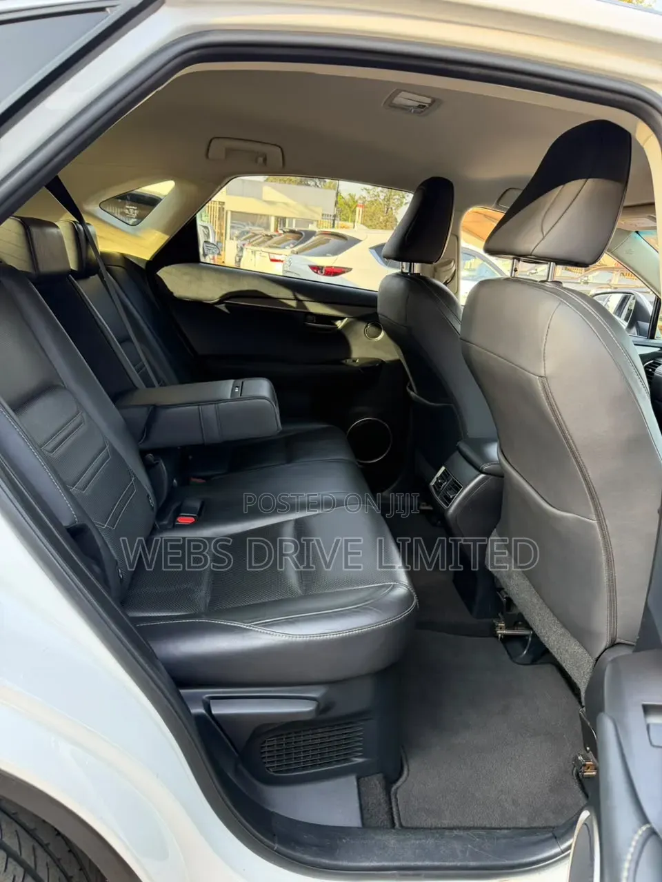 Lexus NX 2016 Pearl