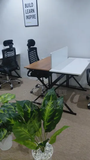 Pahali Pazuri Coworking Space Ruaka,Banana