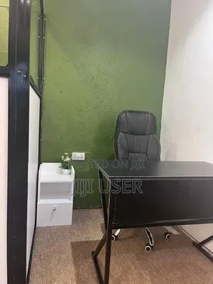 Pahali Pazuri Coworking Space Ruaka,Banana