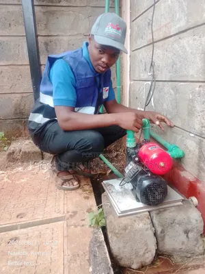 Plumbing Technician Around the Clock