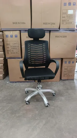 Black Mesh Office Chair Egornomic Headrest With Chrome Base Seating