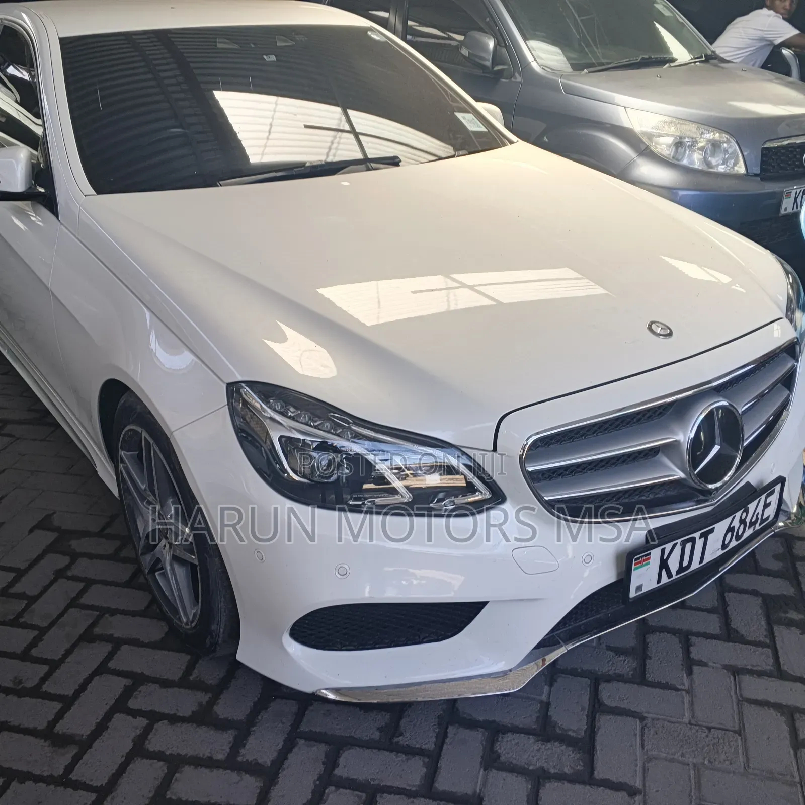 Mercedes-Benz E250 2017 White