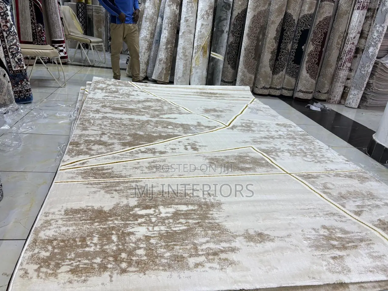 Upgrade Your Home With Quality Silk Carpets