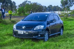 Toyota Auris 2010 Black