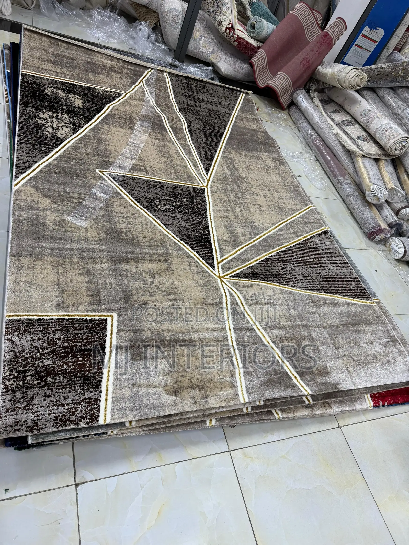 Silk Carpets for Homes Offices – Affordable Prices