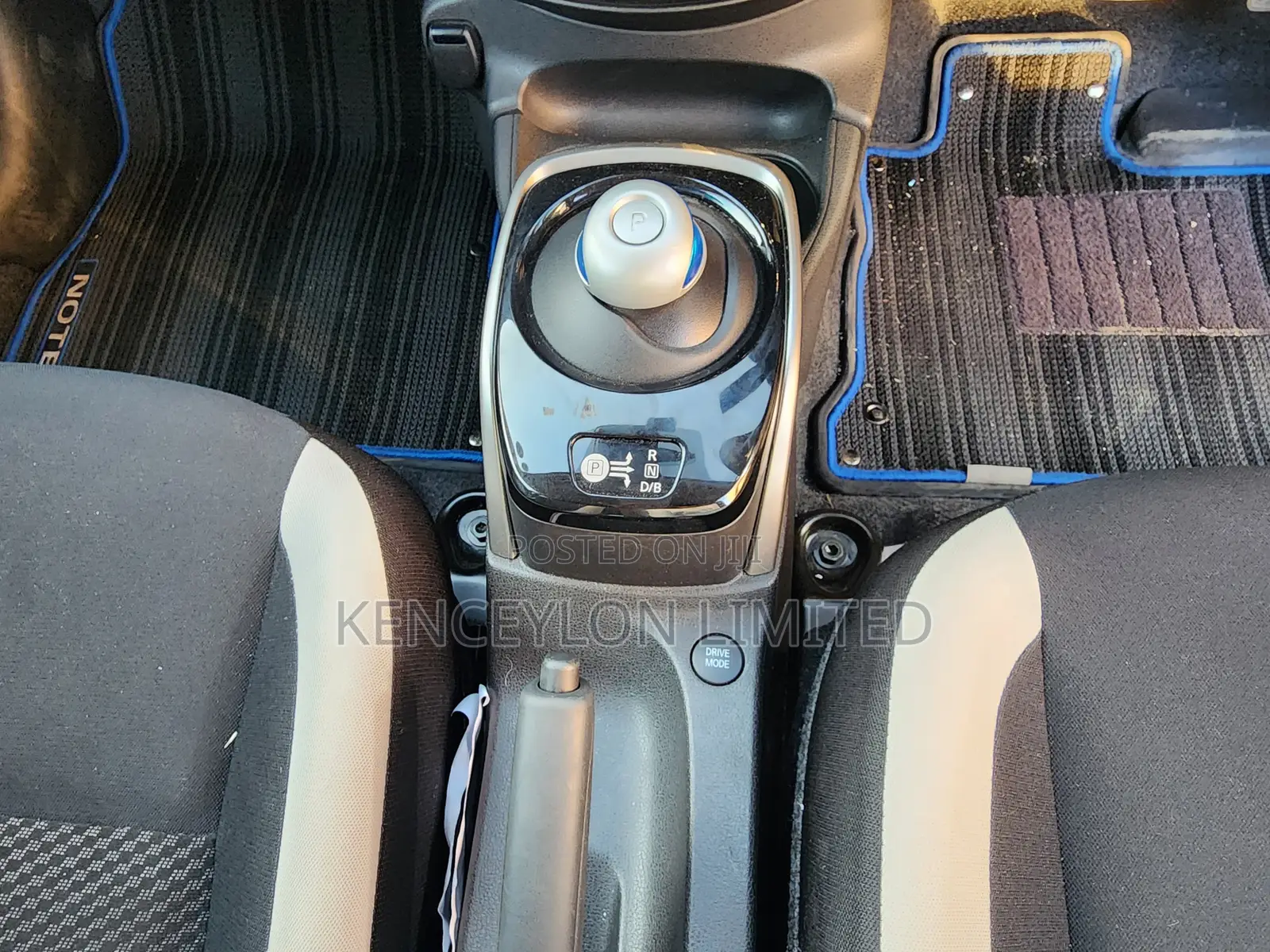 Nissan Note 1.2 Hybrid 2019 Red