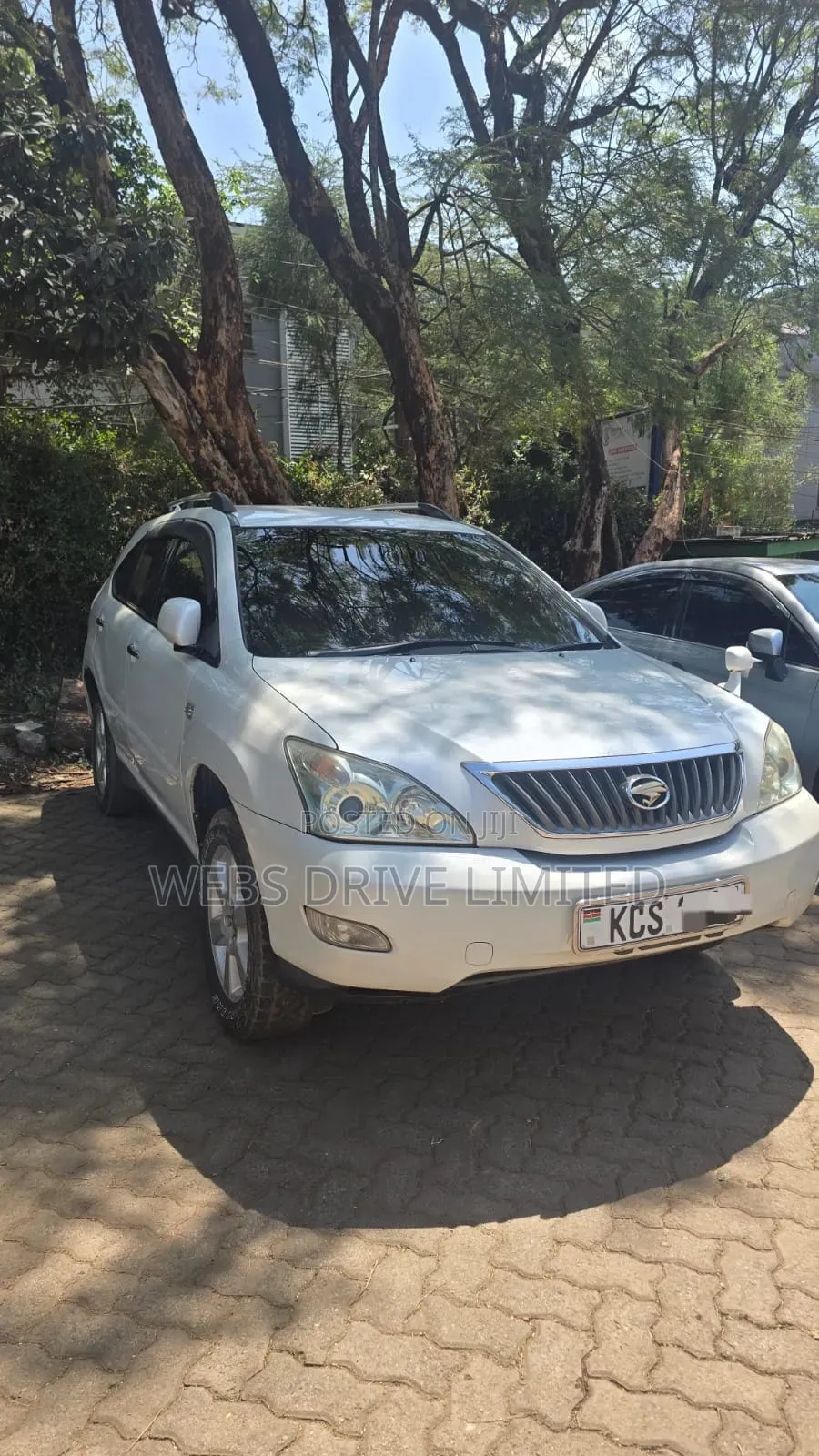 Toyota Harrier 2011 White