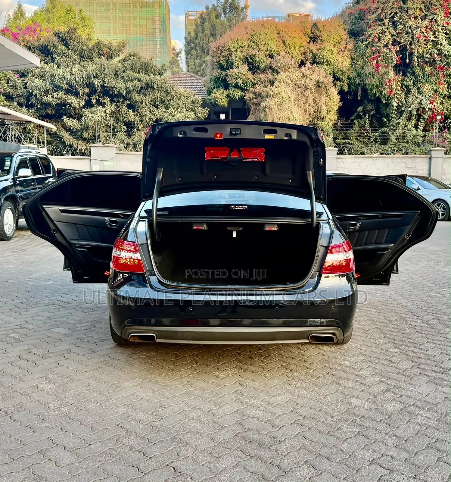 Mercedes-Benz E250 2012 Black