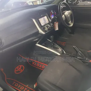 Toyota Corolla Fielder 2018 White