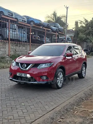Nissan X-Trail 2017 Red