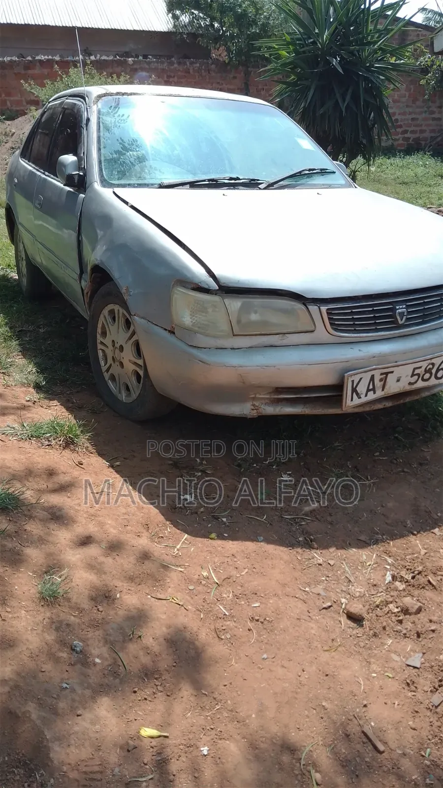 Toyota Corolla 2000 Gray