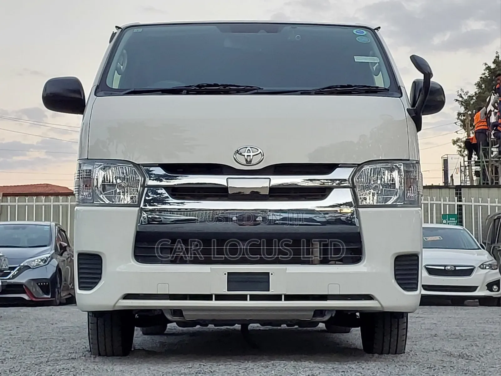 Toyota HiAce 2019 White