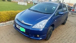 Toyota Wish 2003 Blue