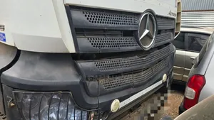 Mercedes Actros Prime Mover