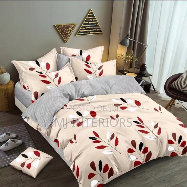 Quality Flowered Duvet Covers for Modern Bedrooms - thumbnail 2