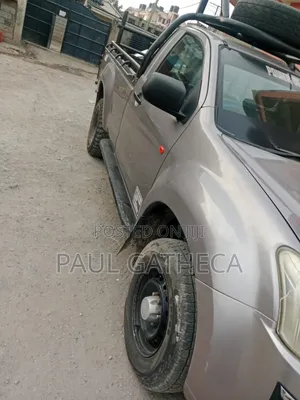 Isuzu D-MAX 2019 Gray