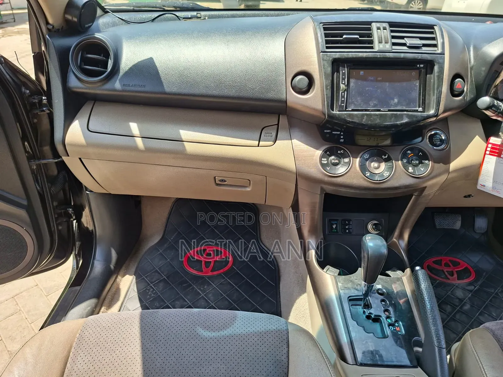 Toyota Vanguard 2008 Black