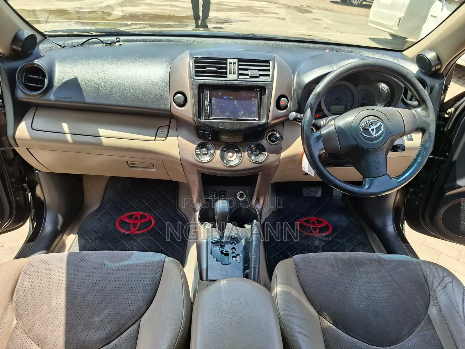 Toyota Vanguard 2008 Black