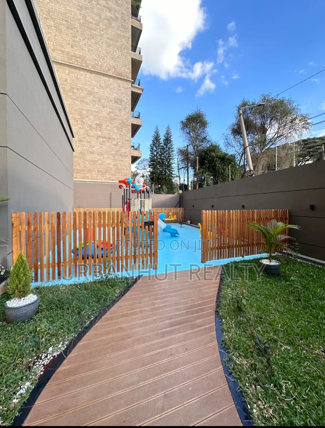 3bdrm Apartment in Riverside One for rent
