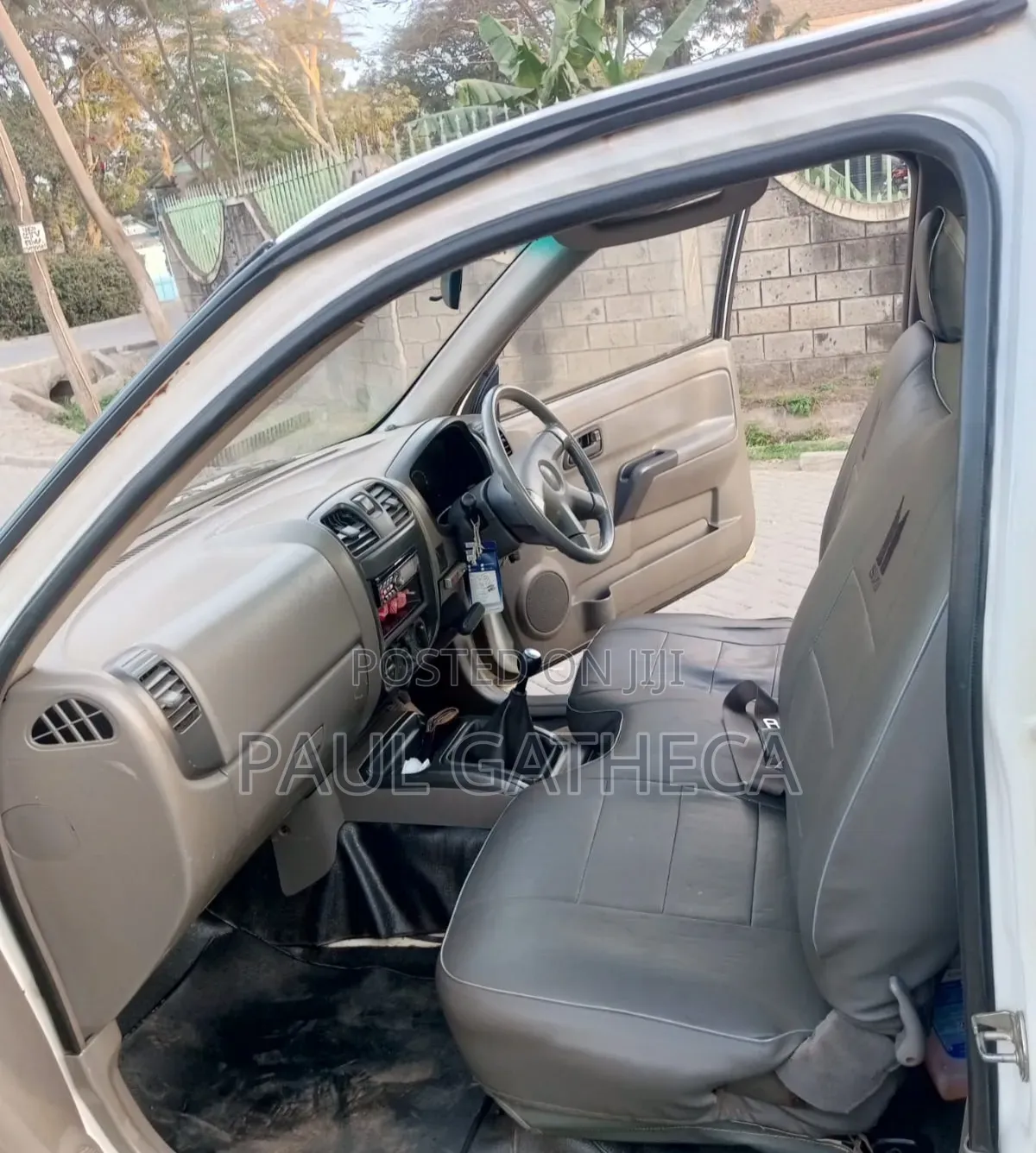 Isuzu D-MAX 2009 Off white