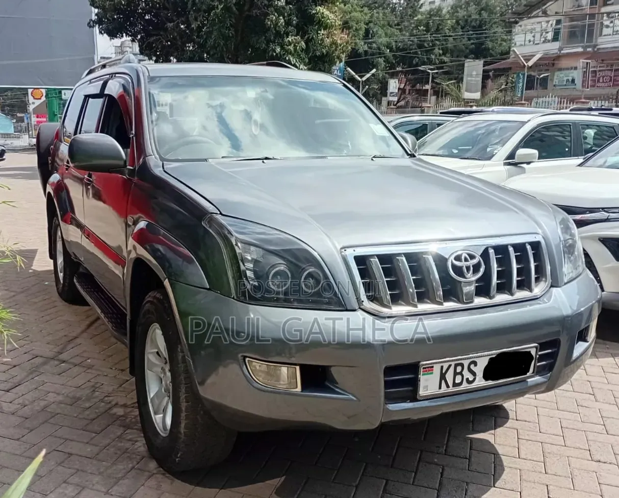 Toyota Land Cruiser Prado 2007 Gray