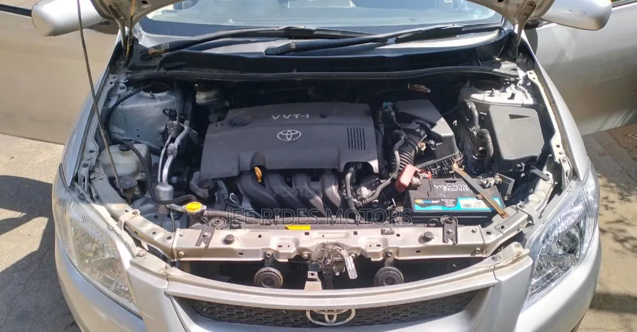 Toyota Corolla Fielder 2009 Silver