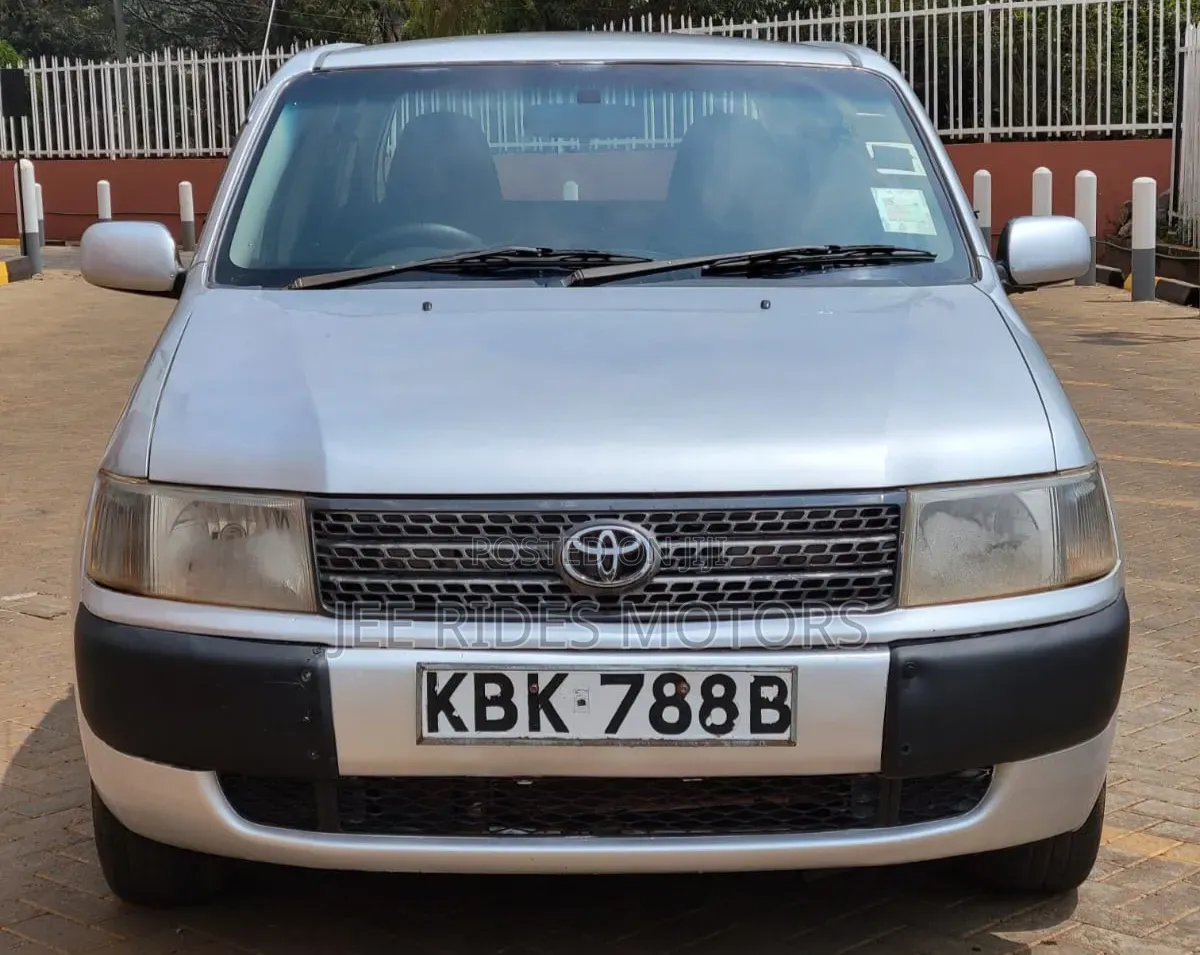 Toyota Probox 2003 Silver